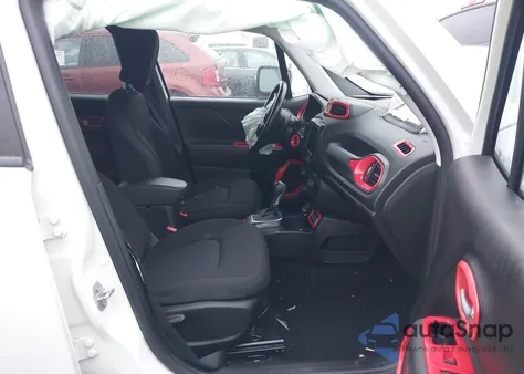 2020 Jeep Renegade Altitude Fwd из США, поврежденный, VIN ZACNJABB7LPL53726